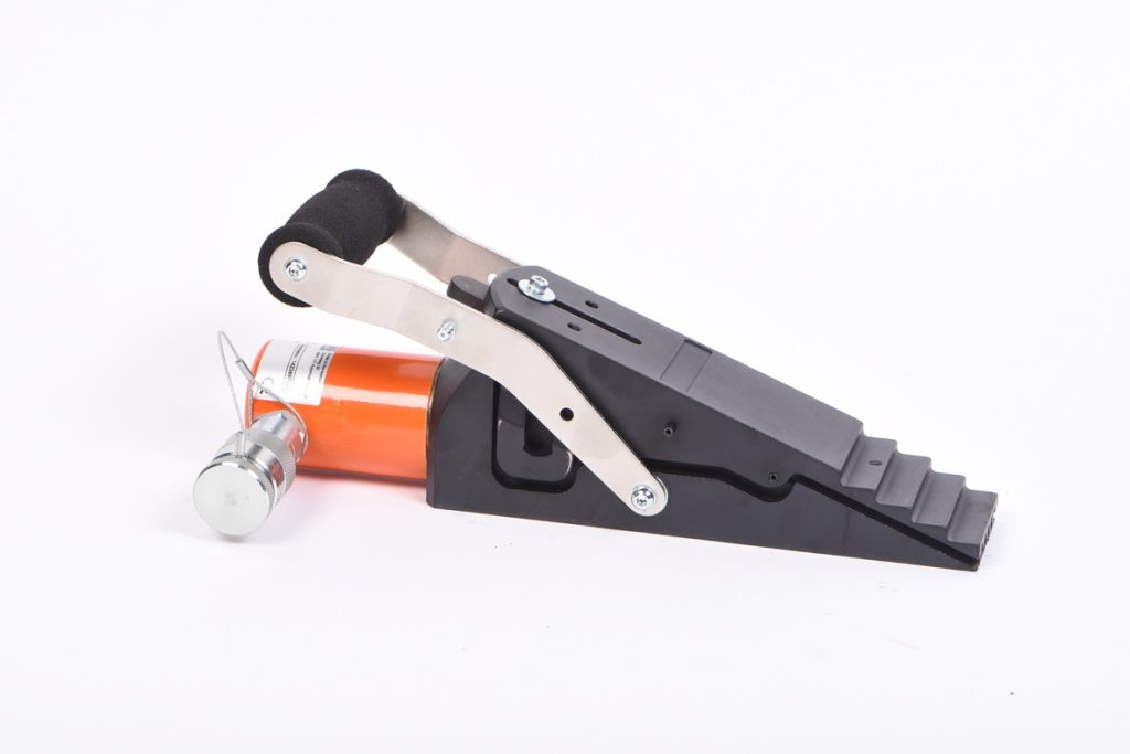 Holmatro HVLW 16 S 2 Vertical Lifting Wedge 2