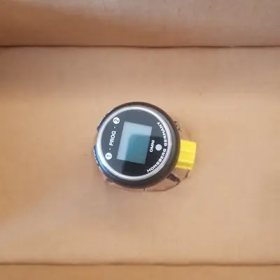 Senseca VHS-032GAXA0350VE Flow Transmitter / Screw Volumeter Vhs 8